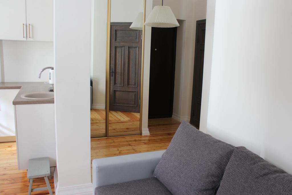 2 Room Apartment In Embasy Area Riga Exterior foto